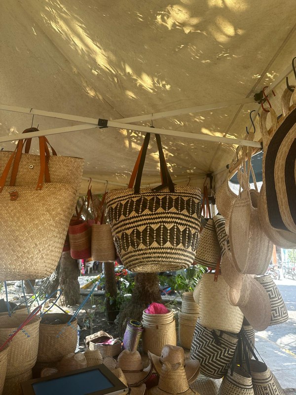Patterned Straw Bag