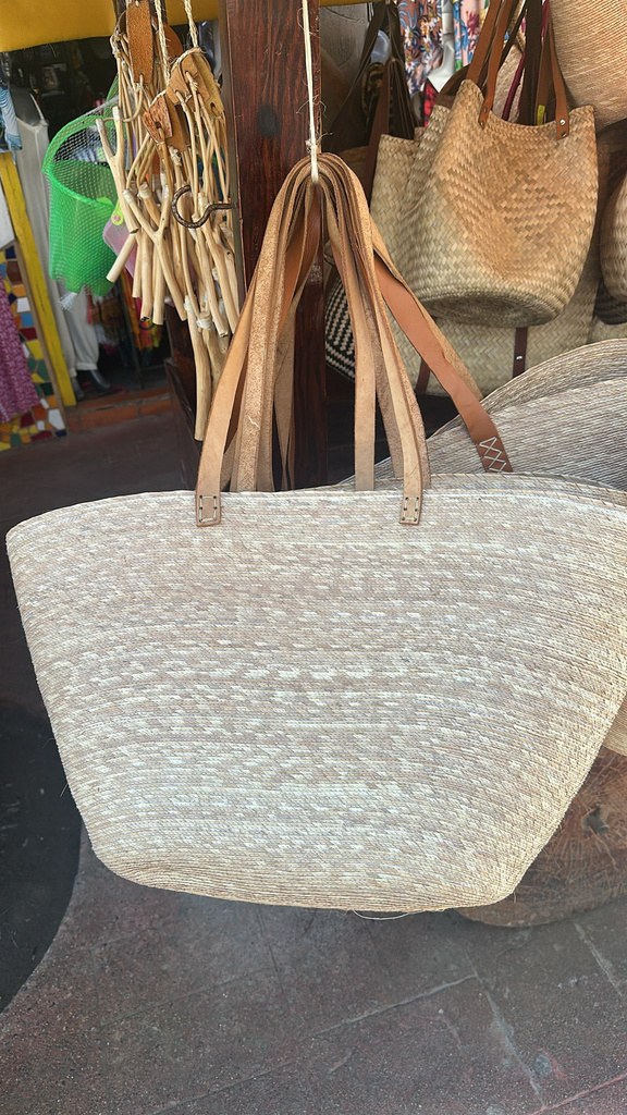 Oaxaca Straw Bag